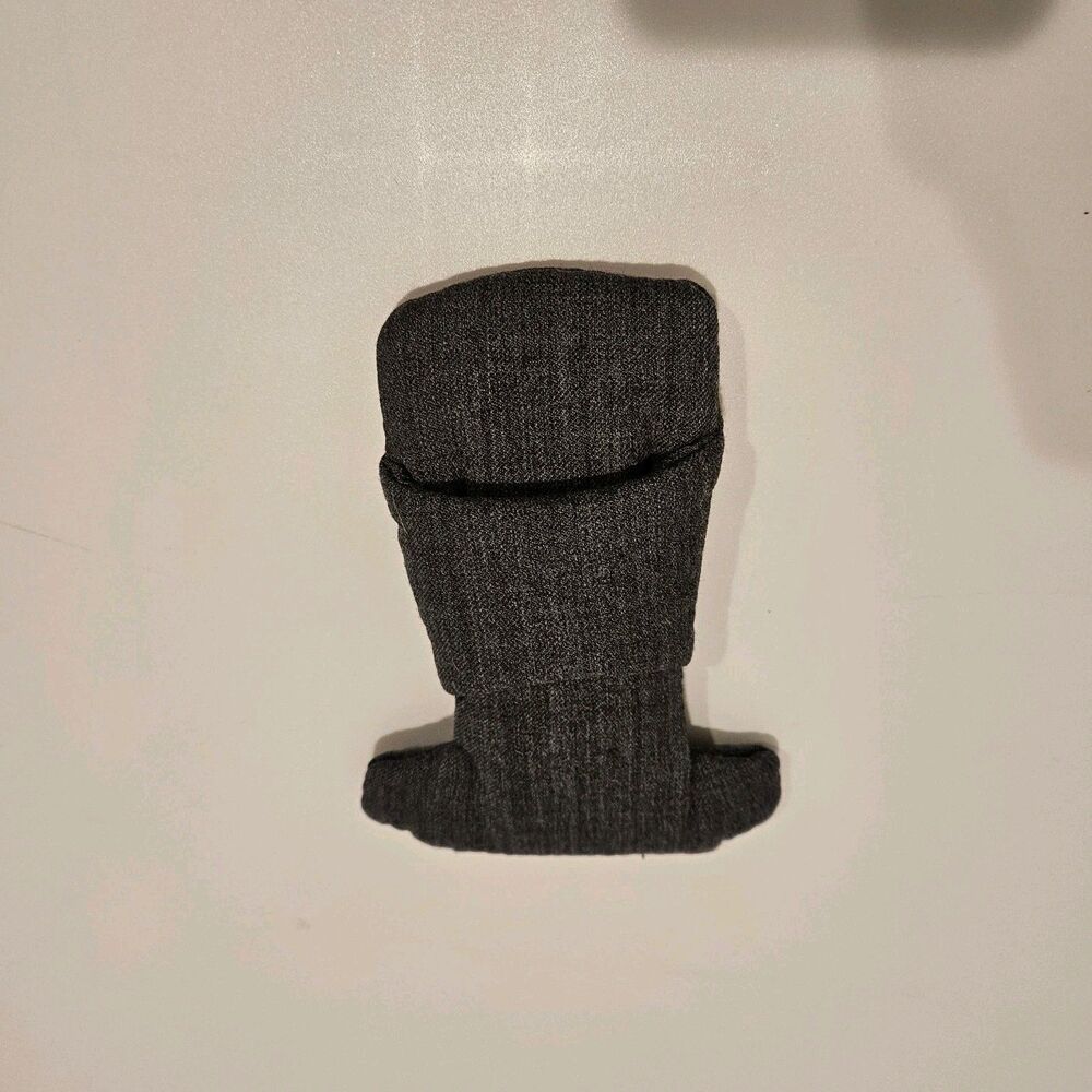 Uppababy Mesa Car Seat Gray Crotch Buckle Fabric Pad Cover V1 Replacement Part
